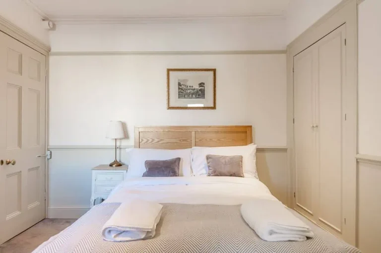 Tylney-House-Web-17